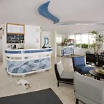 Avana Otel