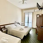 Hotel Avana 3*