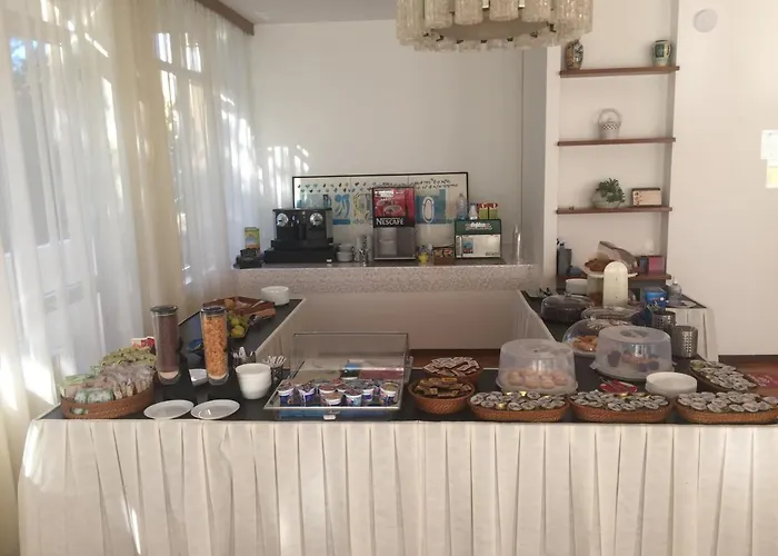 Hotel Avana 3*