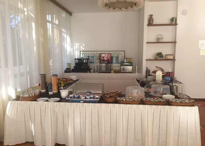 Avana 3*